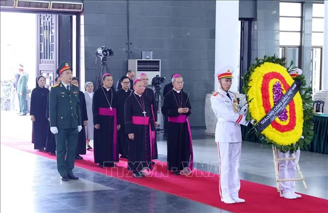 Hội đồng giám mục Việt Nam viếng Tổng Bí thư Nguyễn Phú Trọng